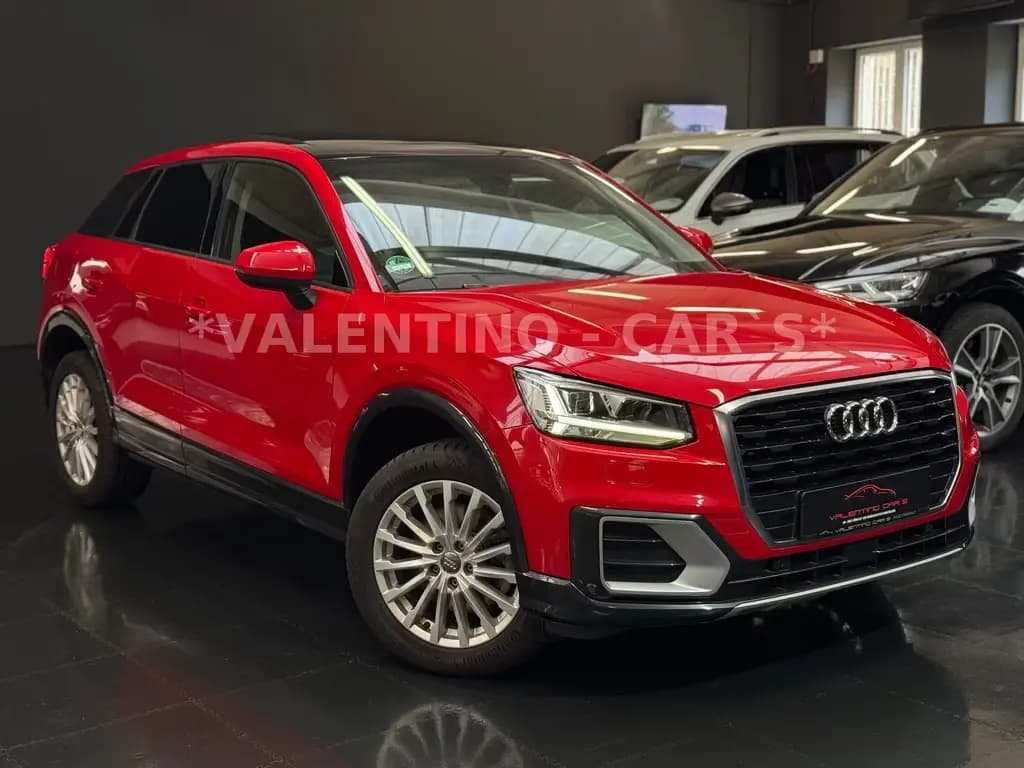 Main__Slider__Photo:Audi Q2 35 TDI Virtual/S-Tron/Pano/Standhzg/Apple/Kam 10/2020-0