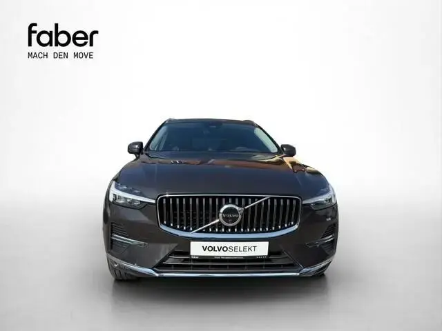 Main__Slider__Photo:Volvo XC60 B5 Diesel Ultimate Bright AWD 01/2023-1
