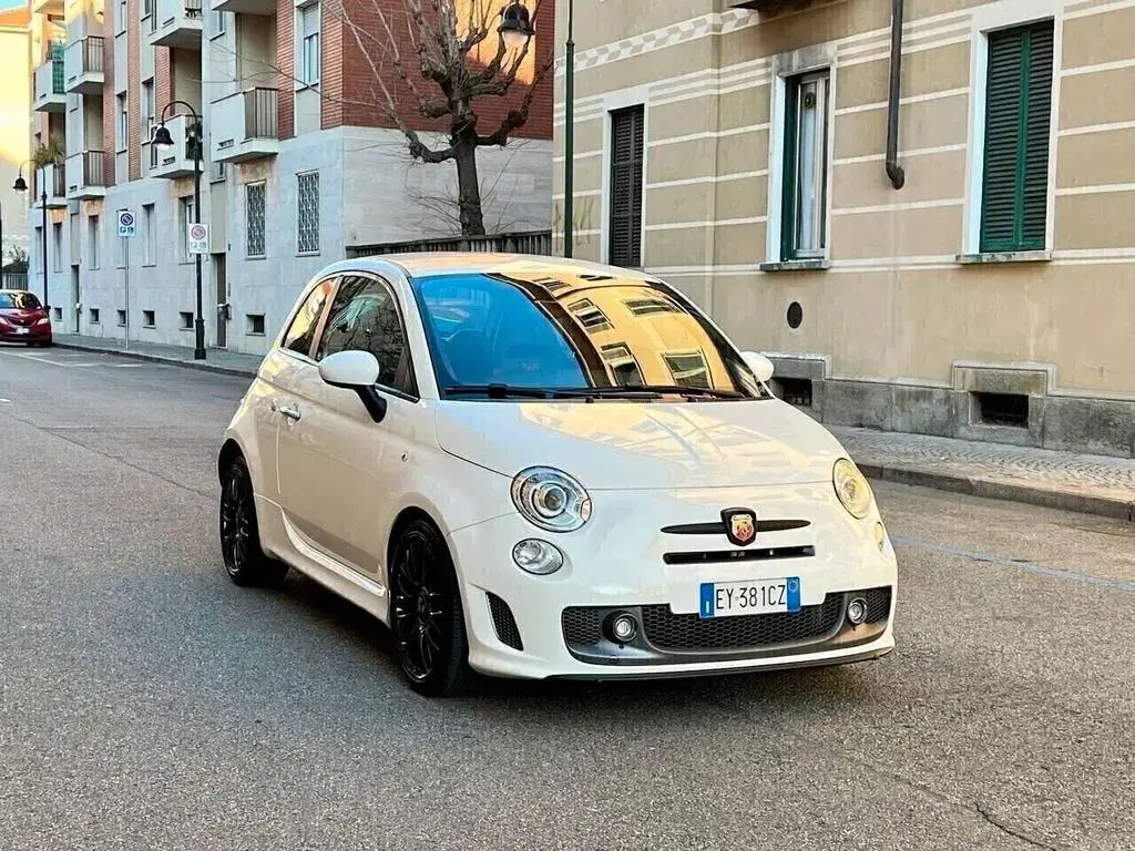 Main__Slider__Photo:Abarth 595 1.4 Turbo T-Jet 160 CV MTA Turismo 04/2015-1
