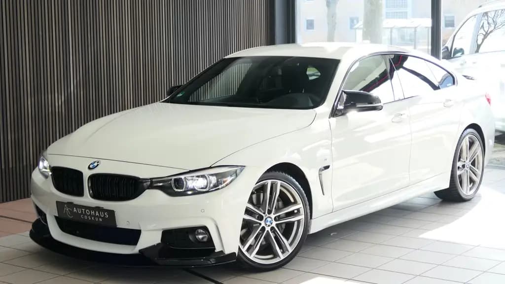 Main__Slider__Photo:BMW 4 Series 440i Gran Coupé xDrive M Sport|19"|HEAD-UP|LEDER 10/2018-0