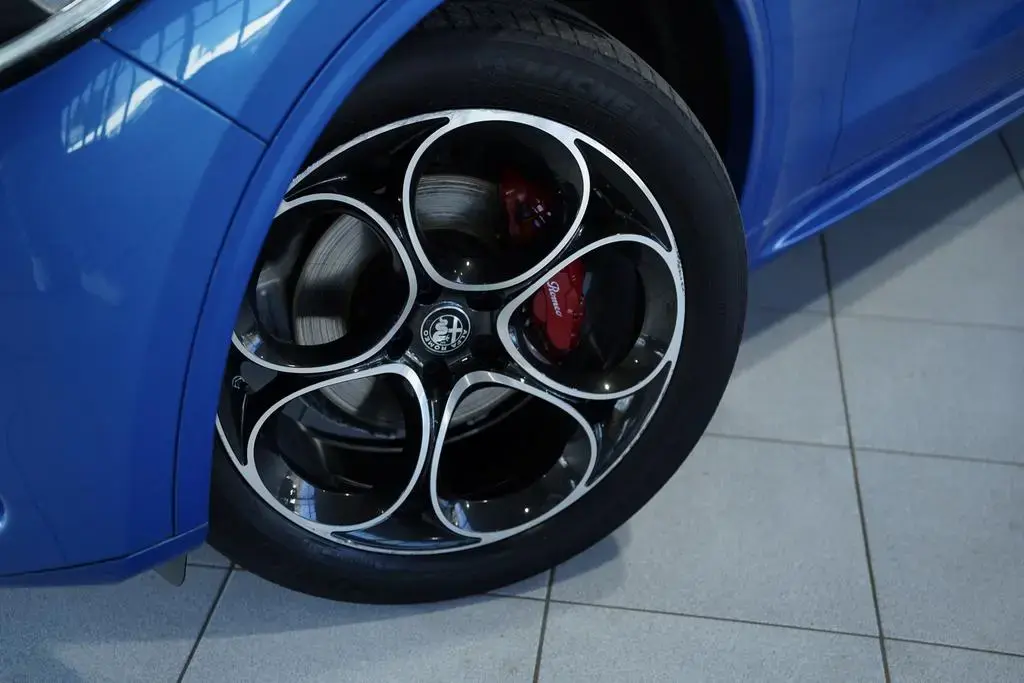 Main__Slider__Photo:Alfa Romeo Stelvio Veloce Q4 *1.Hand *ACC *Pano *AHK 06/2022-1