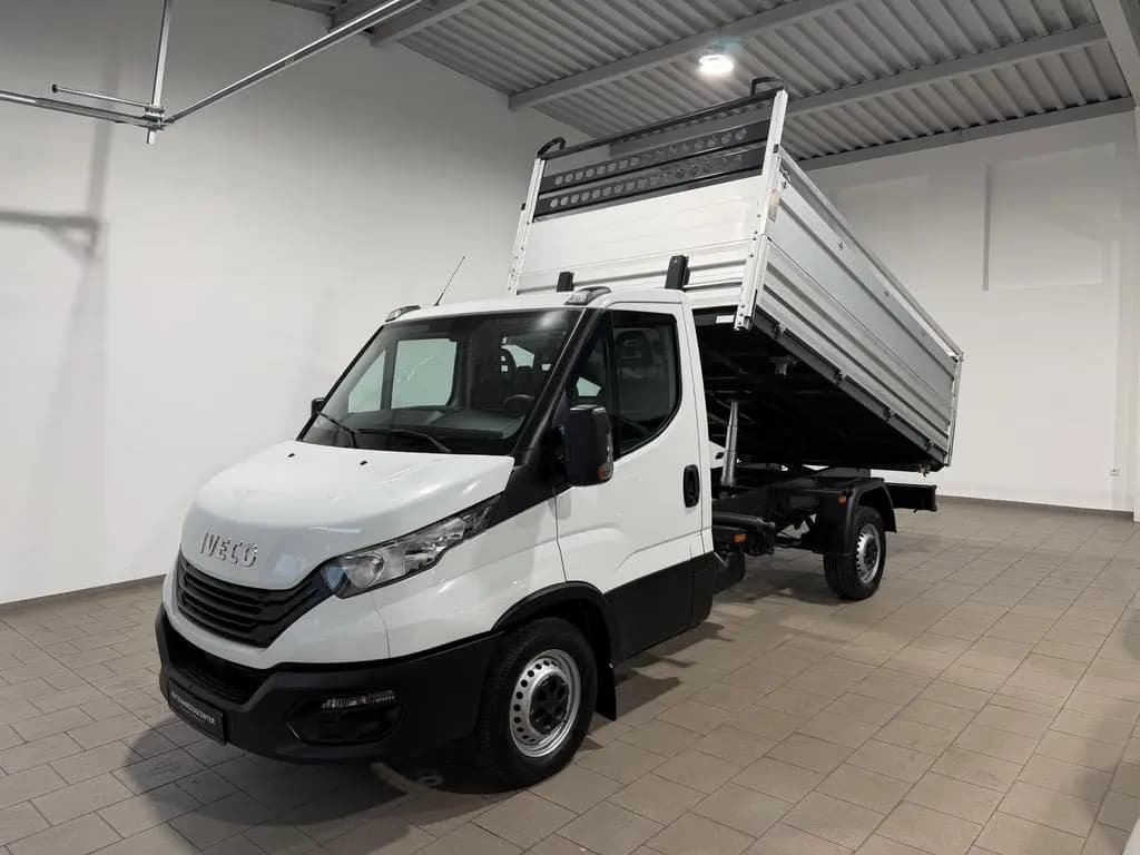 Main__Slider__Photo:Iveco Daily 35S16,3-Seiten-Kipper,Henschel,AHK(3.5t) 04/2022-0