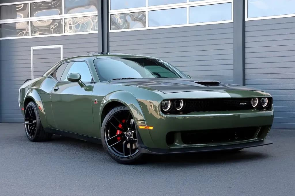 Main__Slider__Photo:Dodge Challenger 6.4 Last Call/WideBody/H&K/BREMBO/R20 03/2024-0