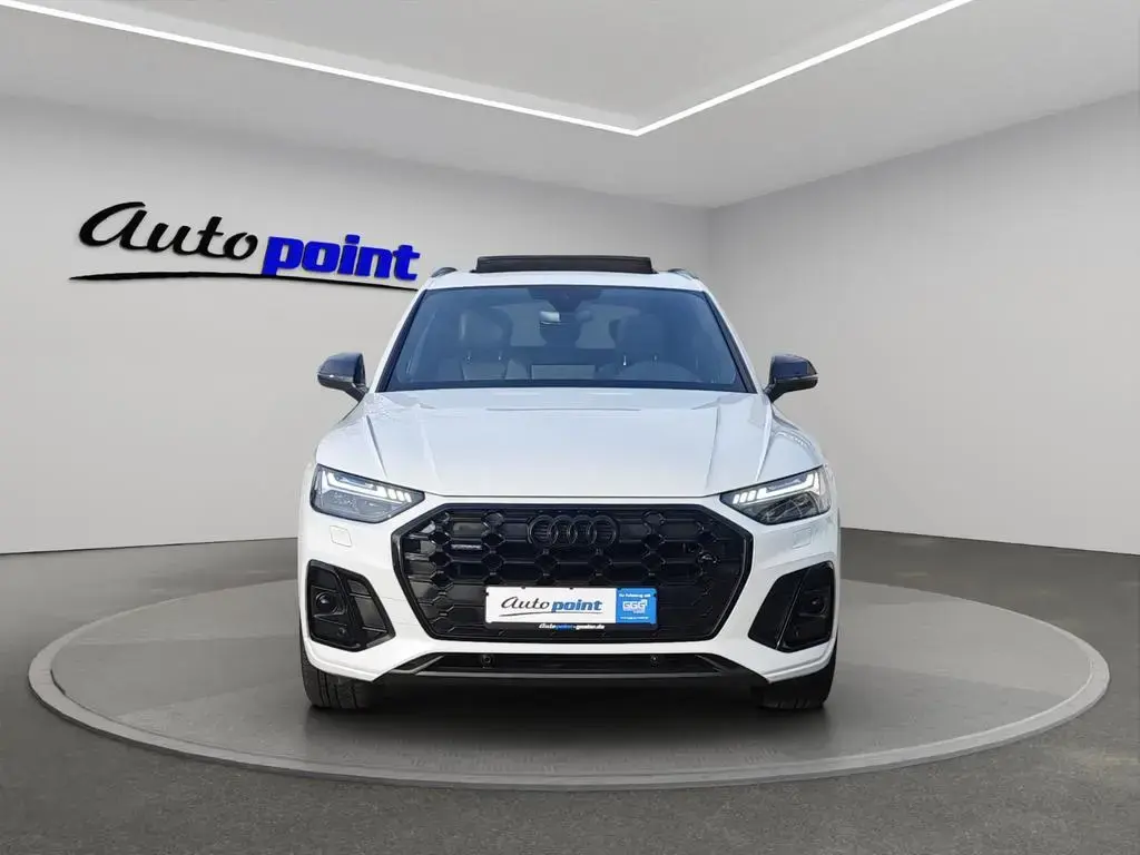 Main__Slider__Photo:Audi Q5 11/2022-1