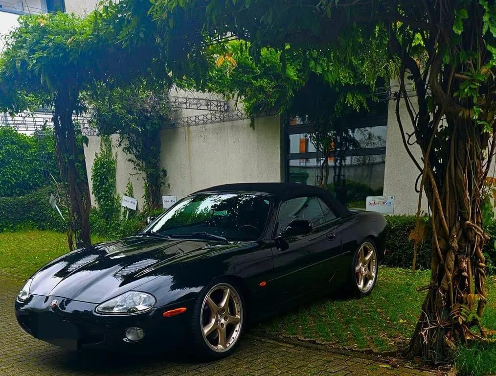 Main__Slider__Photo:Jaguar XKR S/C Cabriolet - 01/2001-0