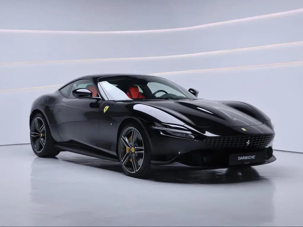 Main__Slider__Photo:Ferrari Roma Carbon Magneride Matrix Passenger ADAS 360° 10/2021-0