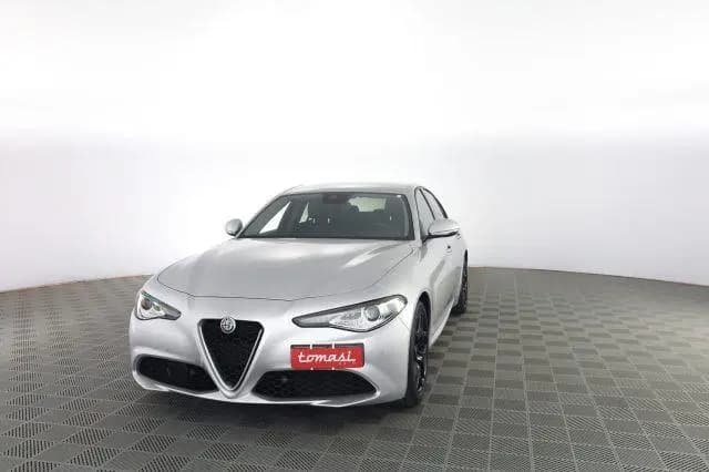 Main__Slider__Photo:Alfa Romeo Giulia ROMEO Giulia Giulia 2.2 Turbodiesel 190 CV 12/2021-0