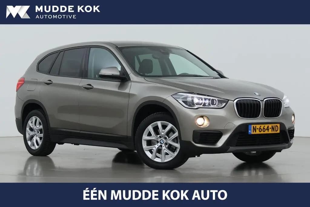 Main__Slider__Photo:BMW X1 sDrive18i High Executive | AHK | sitzheizung 04/2019-0