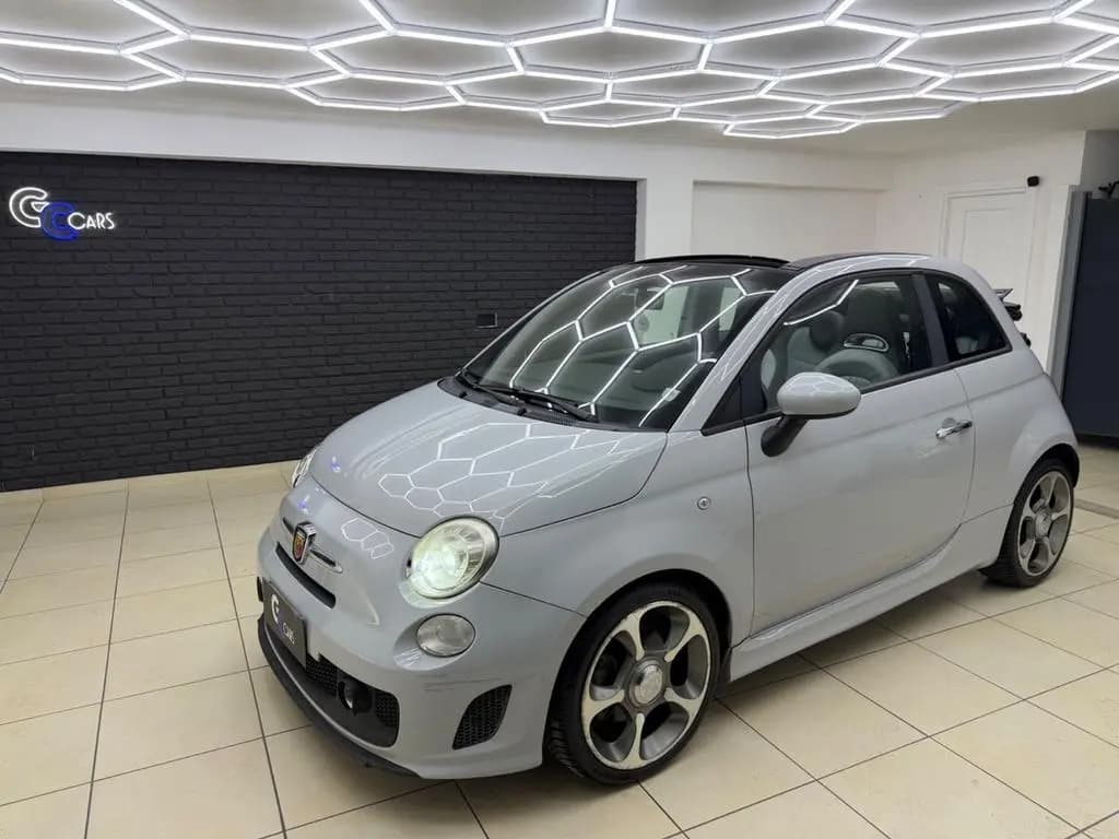 Main__Slider__Photo:Abarth 500 C 1.4 Turbo T-Jet MTA 06/2012-0