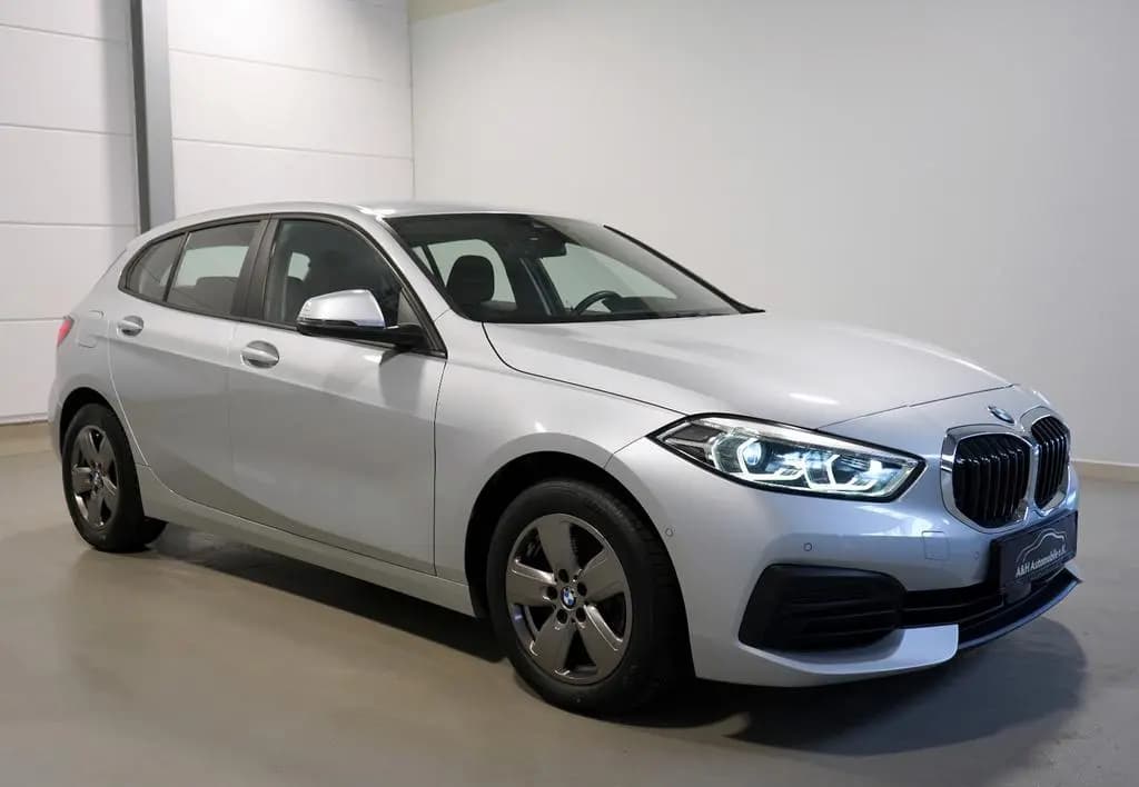 Main__Slider__Photo:BMW 1 Series 118 d Lim. Aut. Advantage *KAMERA*LED*KEYLESS* 12/2020-0
