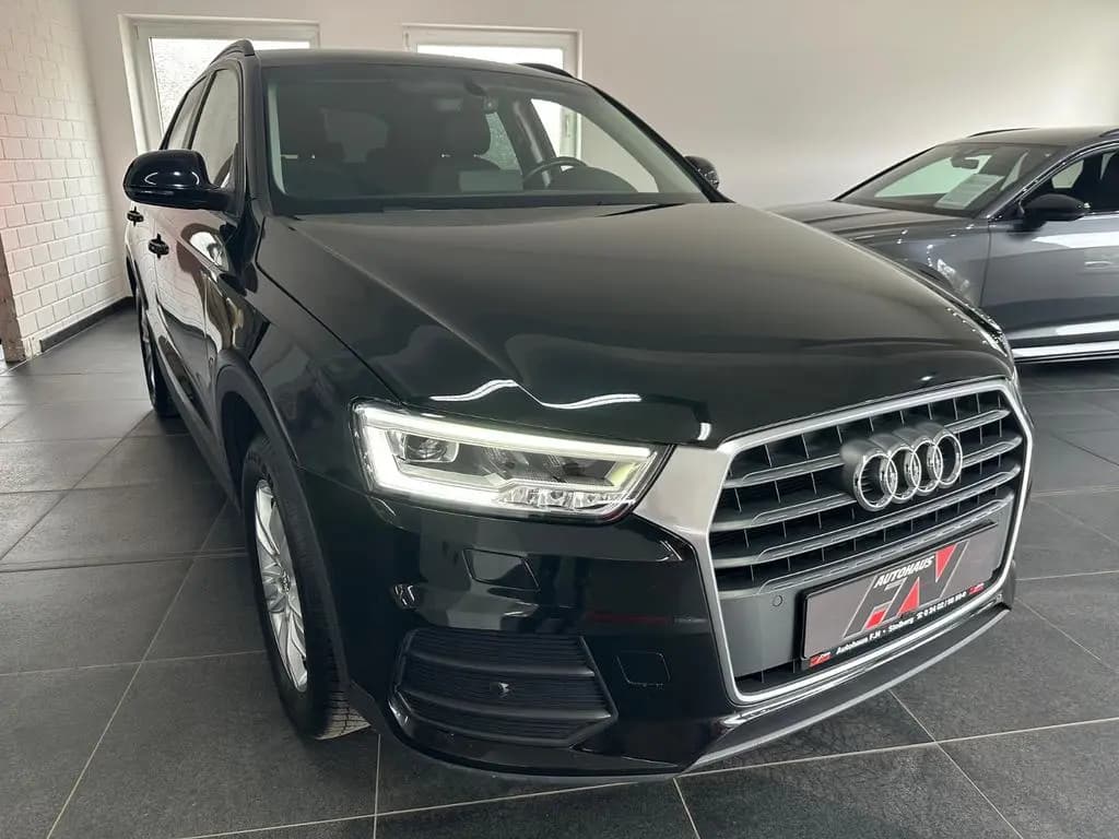 Main__Slider__Photo:Audi Q3 1.4 Sport/LED/AHK/Keyless/Navi/TW/8-fach 08/2018-0