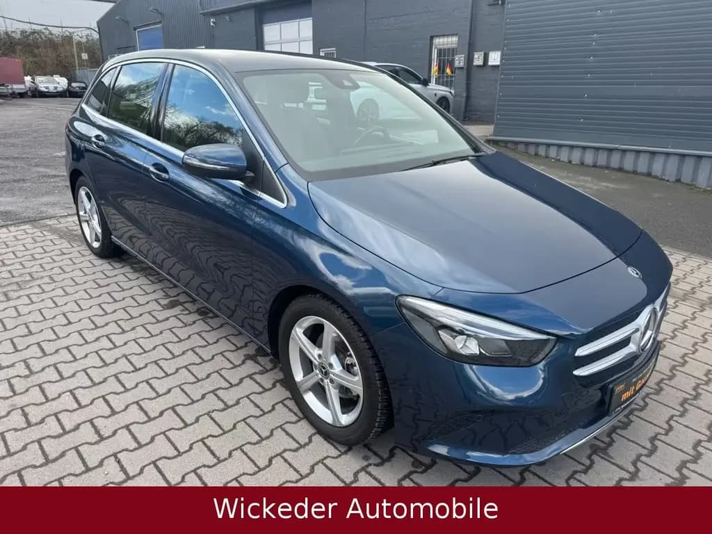 Main__Slider__Photo:Mercedes-Benz B 180 B B 180 Edition 19/Tüv Neu/Top Pflege 07/2019-0