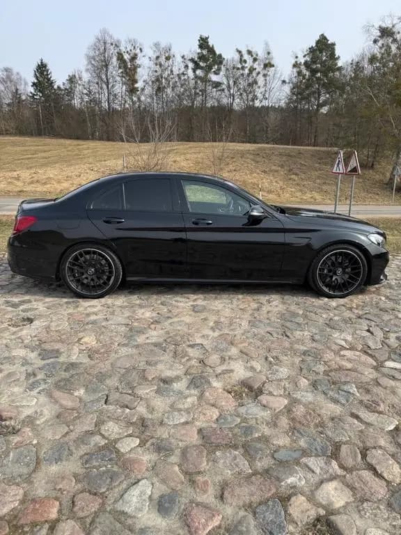 Main__Slider__Photo:Mercedes-Benz C-Class 63 AMG Mercedes-AMG C 63 T Mercedes-AMG 08/2017-0