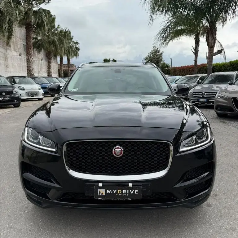 Main__Slider__Photo:Jaguar F-Pace 2.0 D 180 CV aut. R-Sport Full 04/2019-1
