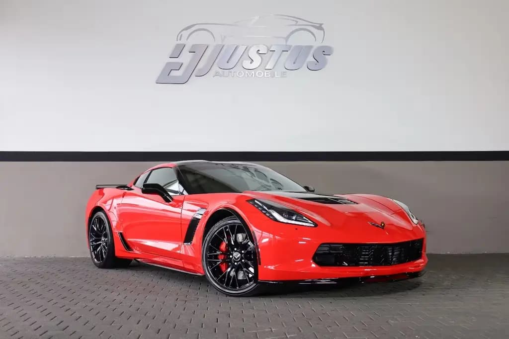 Main__Slider__Photo:Corvette Z06 6.2 V8 Stingray Targa2LZ/HUD/BOSÉ/SHZ/R19*20 08/2019-0