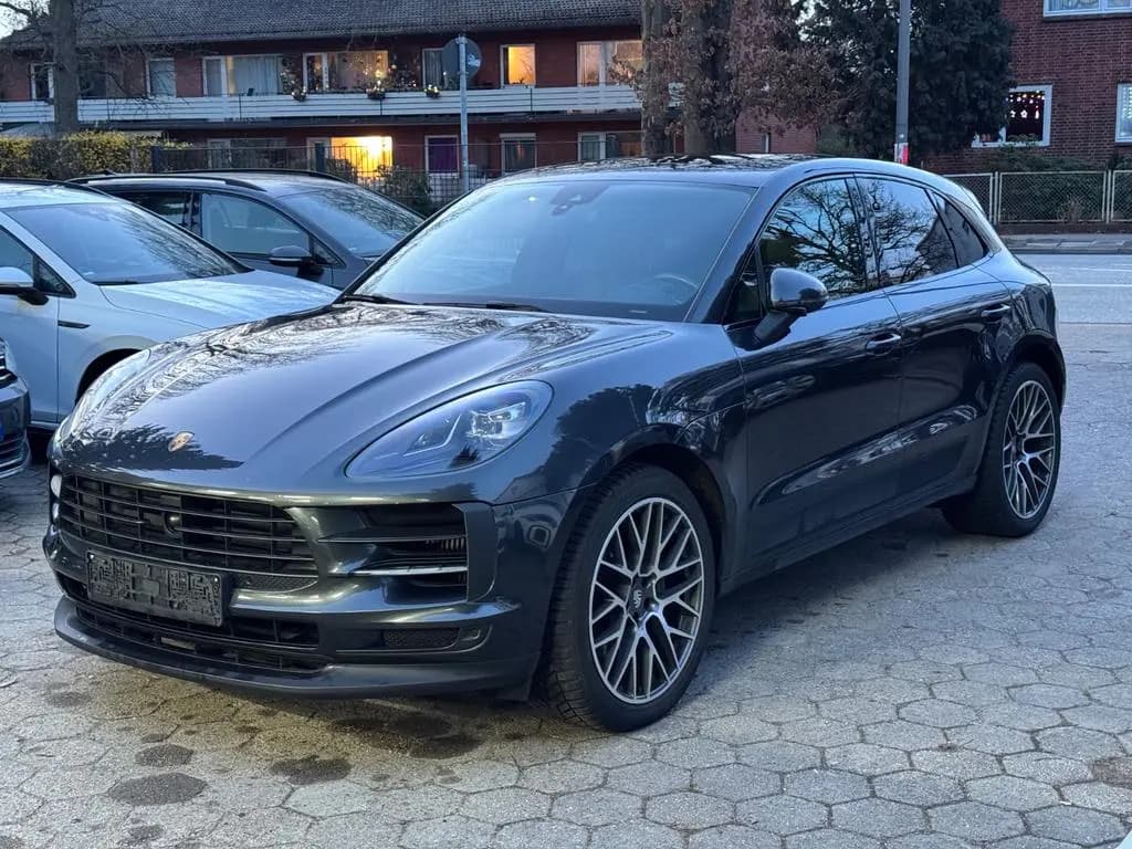 Main__Slider__Photo:Porsche Macan S*Luftfahrwerk*Kamera*Pano*Sport*Bose* 05/2019-0