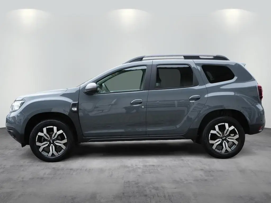 Main__Slider__Photo:Dacia Duster II TCe 130 Journey 2WD Kamera Sitzh.  Jou 03/2023-1