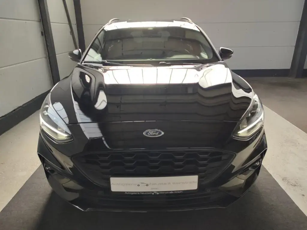 Main__Slider__Photo:Ford Focus Kombi Turnier ST-Line *Kamera*NAVI*LED*SHZ 03/2019-1