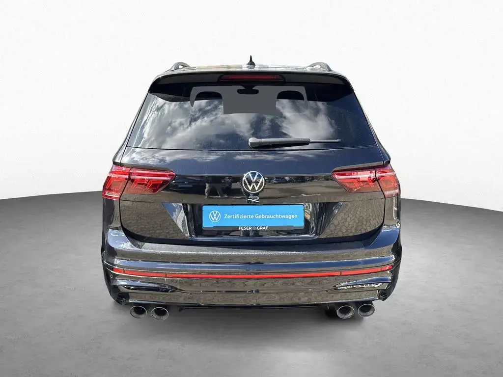 Main__Slider__Photo:Volkswagen Tiguan R 2.0 TSI 4M AKRA AHK LEDER PANO 03/2023-1