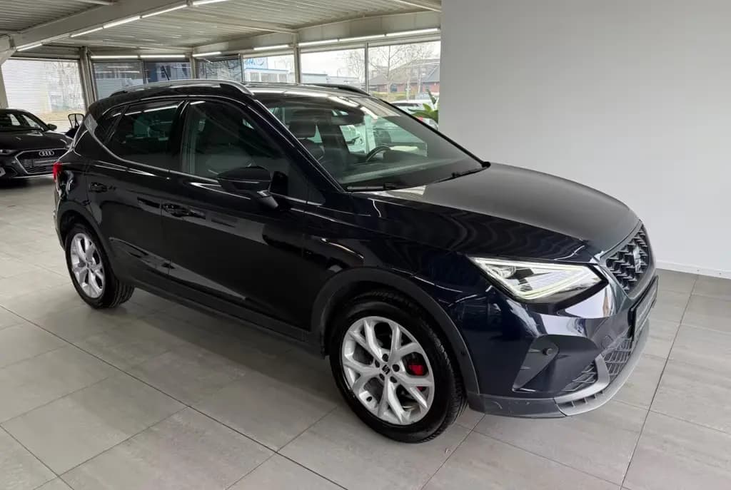 Main__Slider__Photo:Seat Arona *FR*Navi*Virtual*Kamera*LED*ALU* 10/2022-0