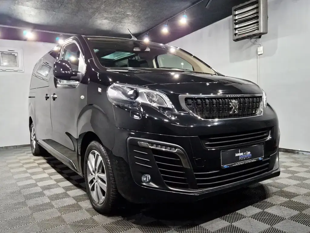 Main__Slider__Photo:Peugeot Traveller Allure L2 5*JAHRE GARANTIE|8 SITZER 01/2019-1