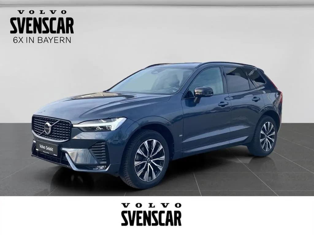 Main__Slider__Photo:Volvo XC60 Plus Dark B4 Benzin StandHZG AHK Navi Leder 10/2023-0
