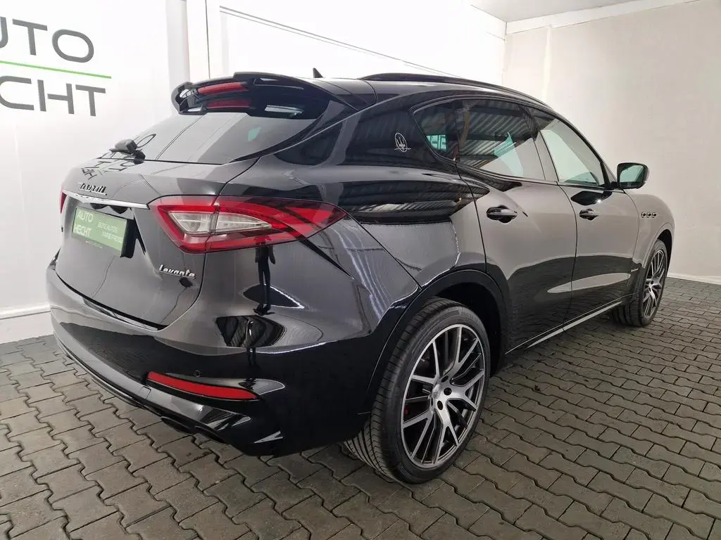 Main__Slider__Photo:Maserati Levante S GranSport, 21 Zoll, ACC, Panorama, AHK 03/2019-1