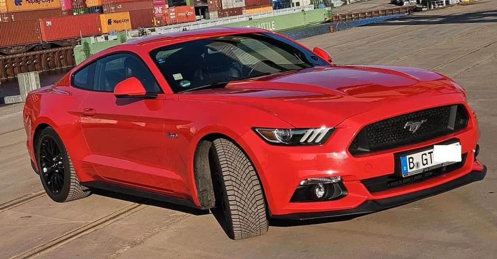 Main__Slider__Photo:Ford Mustang 5.0 Ti-VCT V8 GT GT 04/2016-0