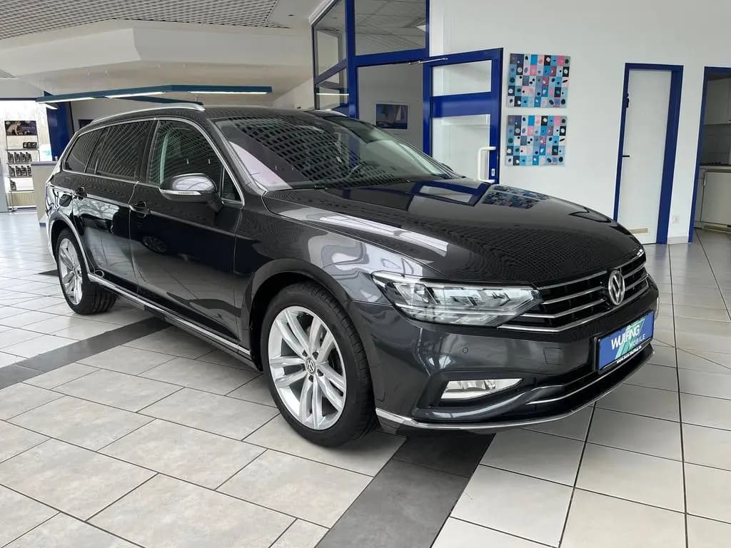 Main__Slider__Photo:Volkswagen Passat Variant 1.5 TSI-DSG ELEGANCE,LED,ACC,AHK 12/2019-0