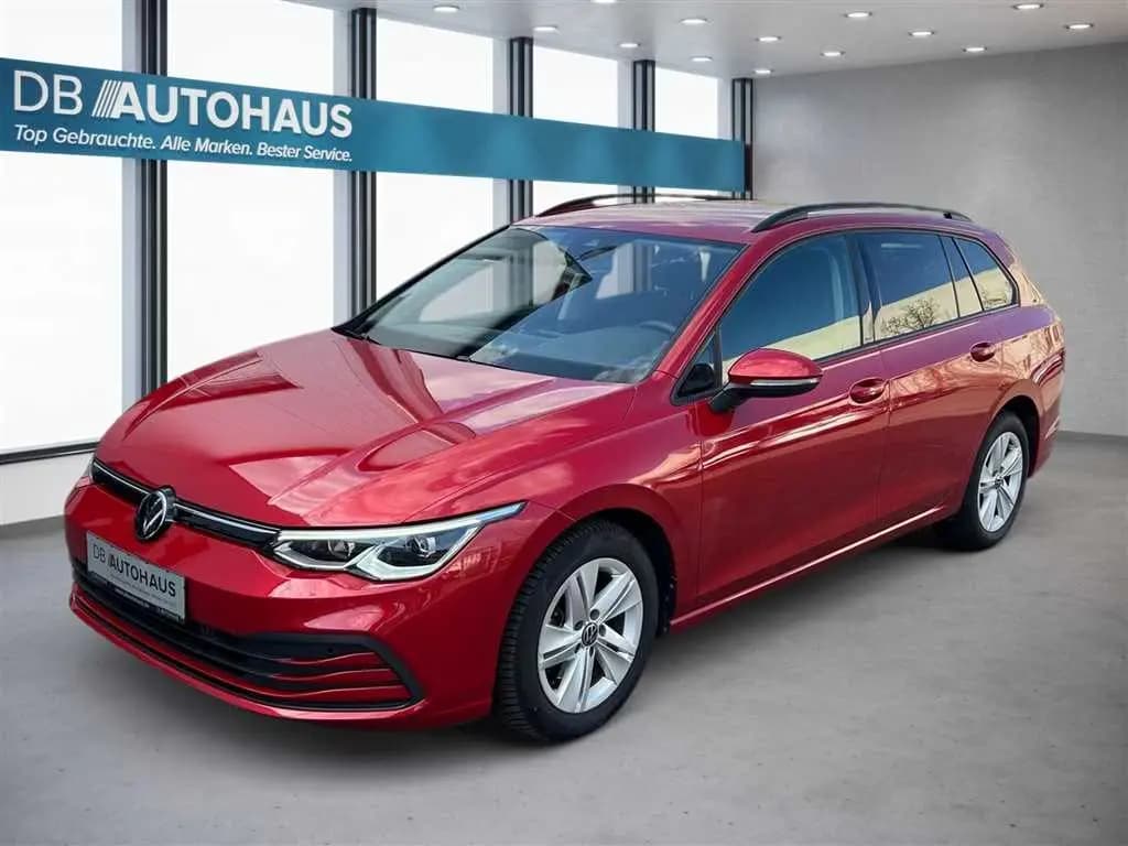 Main__Slider__Photo:Volkswagen Golf Variant Life 1.5 eTSI DSG BusinessPremium 12/2023-0