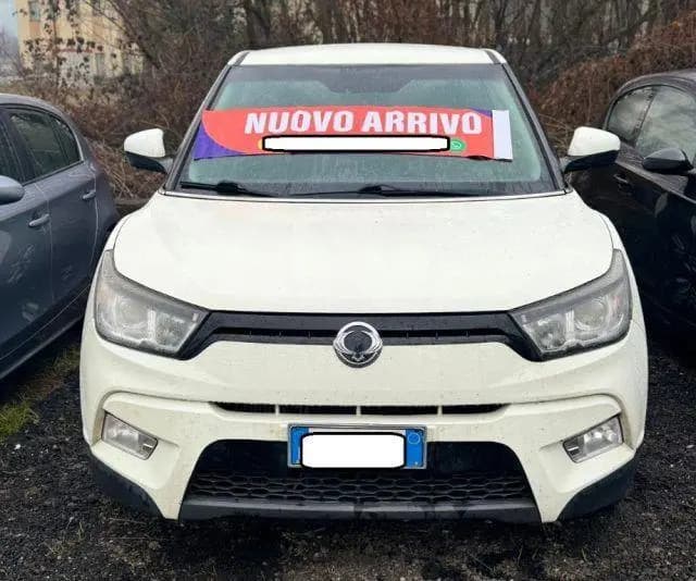 Main__Slider__Photo:Ssangyong Tivoli Tivoli 1.6d 2WD Be 06/2016-0