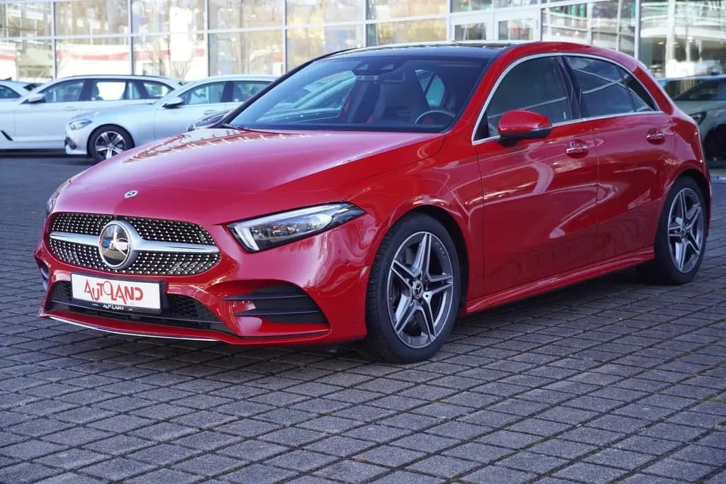 Main__Slider__Photo:Mercedes-Benz A 250 A250 AMG Line 7G-DCT LED Navi Standheizung AHK 12/2019-0