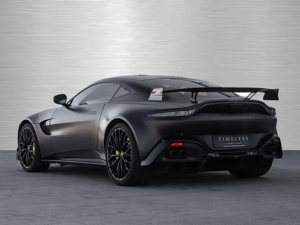 Main__Slider__Photo:Aston Martin V8 Vantage F1 Edition Carbon Sitze 05/2023-1