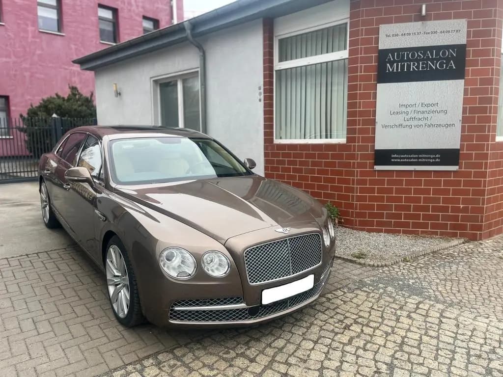 Main__Slider__Photo:Bentley Flying Spur 6.0 W12,Naim,Rear Entert. Driving Sp 01/2014-0