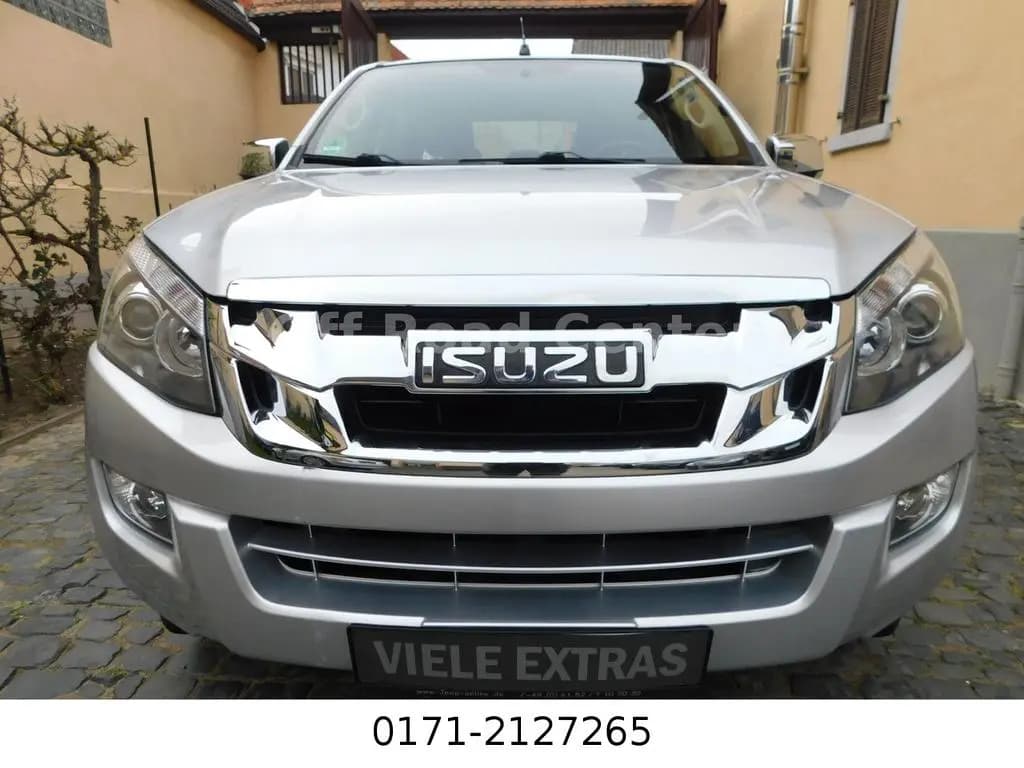Main__Slider__Photo:Isuzu D-Max Double Cab 4WD+Leder+Navi+Kam+AHK+19"Alu´ 05/2013-0