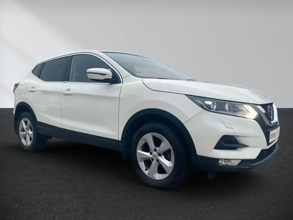 Main__Slider__Photo:Nissan Qashqai 1.2 DIG-T Xtronic Wie Neu "Getriebesch." 09/2017-1