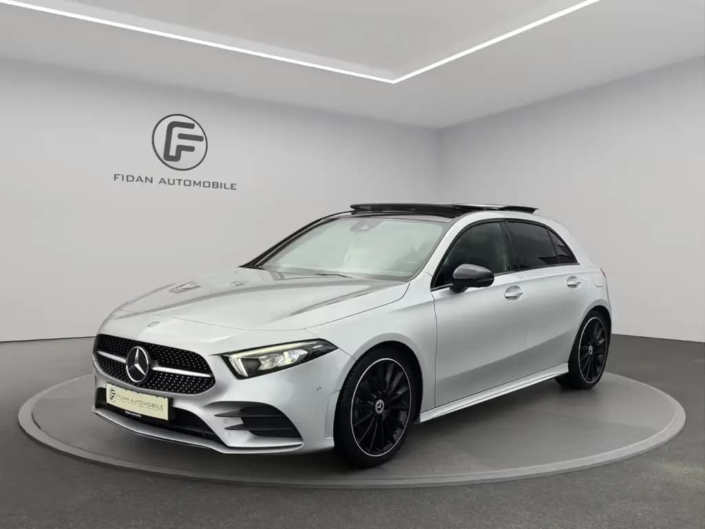 Main__Slider__Photo:Mercedes-Benz A-Class 180 AMG-Line*Pano*Night*Burmester*360*Ambiente 06/2019-0