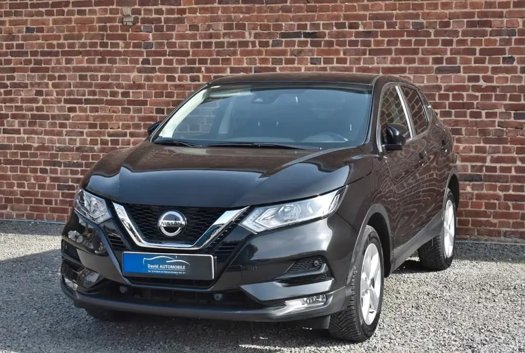 Main__Slider__Photo:Nissan Qashqai 1.3 CARPLAY TEMPOMAT KAMERA NAVI DAB PDC 06/2020-0