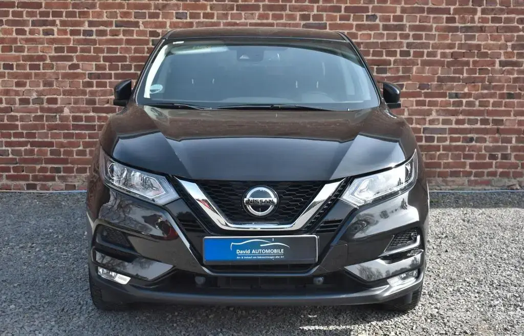 Main__Slider__Photo:Nissan Qashqai 1.3 CARPLAY TEMPOMAT KAMERA NAVI DAB PDC 06/2020-1
