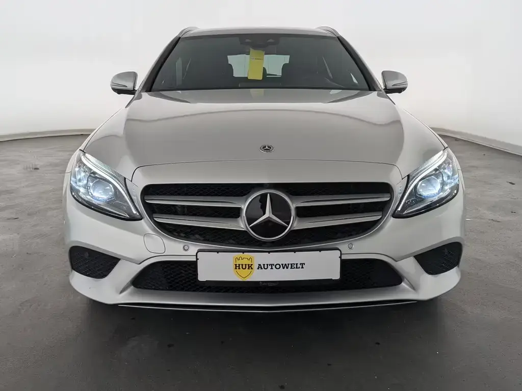 Main__Slider__Photo:Mercedes-Benz C-Class 200 T Avantgarde 4Matic LED+NAVI+AHK+ACC+SHZ+ 11/2018-1