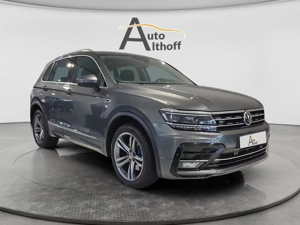 Main__Slider__Photo:Volkswagen Tiguan 2.0TSI 4M R-LINE AHK ACC DSG PAN LED 2.Hd 03/2018-0