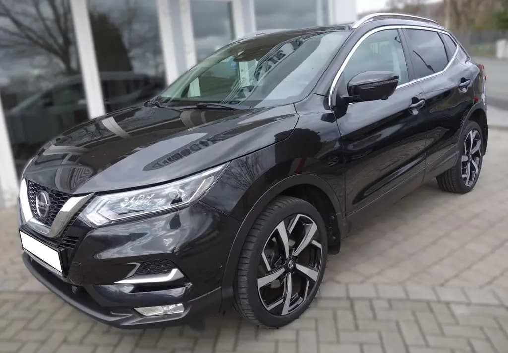 Main__Slider__Photo:Nissan Qashqai Visia.Automat.Kamera.Parpilot.Pano.Bose 08/2019-0