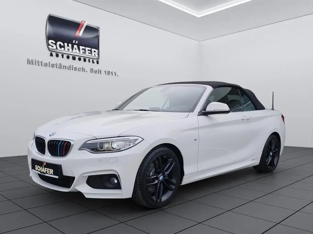 Main__Slider__Photo:BMW 2 Cabrio 230 i M Sport/Bi-Xenon/Leder/PDC v+h 06/2017-0