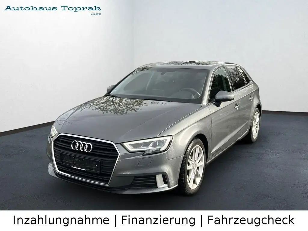 Main__Slider__Photo:Audi A3 1.0 TFSI Sportback sport LED NAVI 17" PDC 08/2018-1