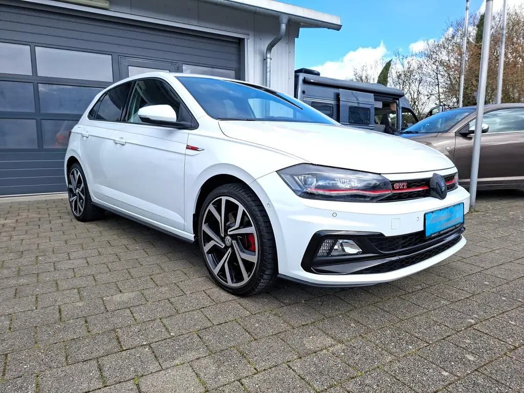 Main__Slider__Photo:Volkswagen Polo VI 2.0 TSI GTI /App-Connect/ACC/ SHZ 01/2020-0