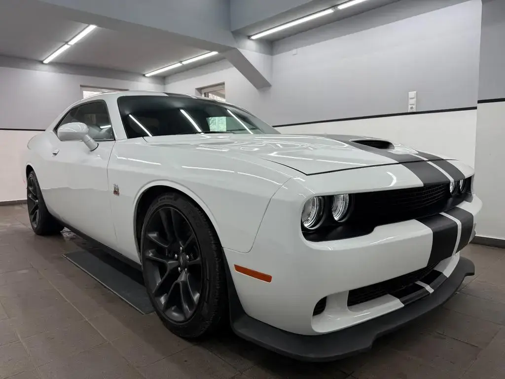 Main__Slider__Photo:Dodge Challenger R/T Scat Pack Plus/Sitzhz+Bel/Memory 07/2023-1
