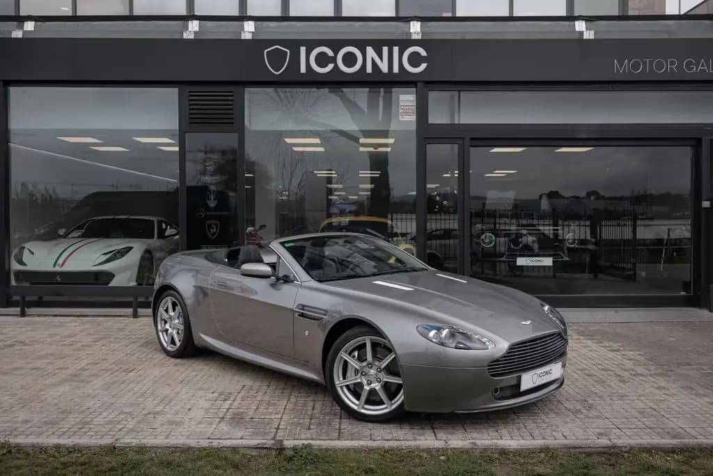 Main__Slider__Photo:Aston Martin V8 Vantage Roadster 4.3l Sportshift 08/2007-0