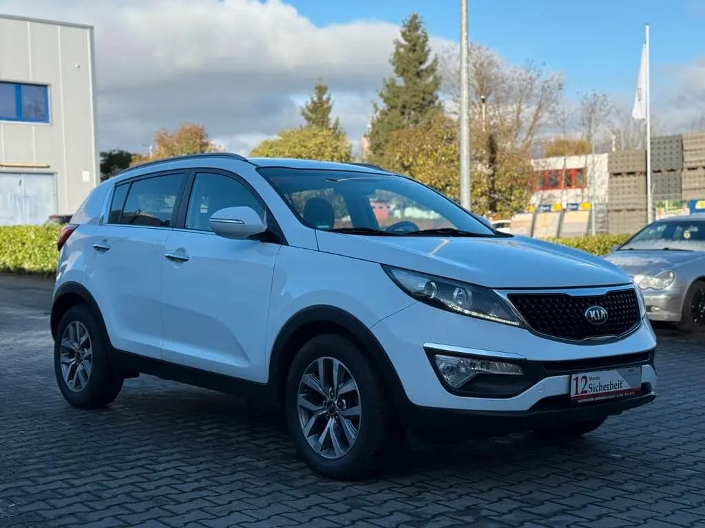 Main__Slider__Photo:Kia Sportage Attract Garantie* PDC* nur 56.991 Km 10/2015-0