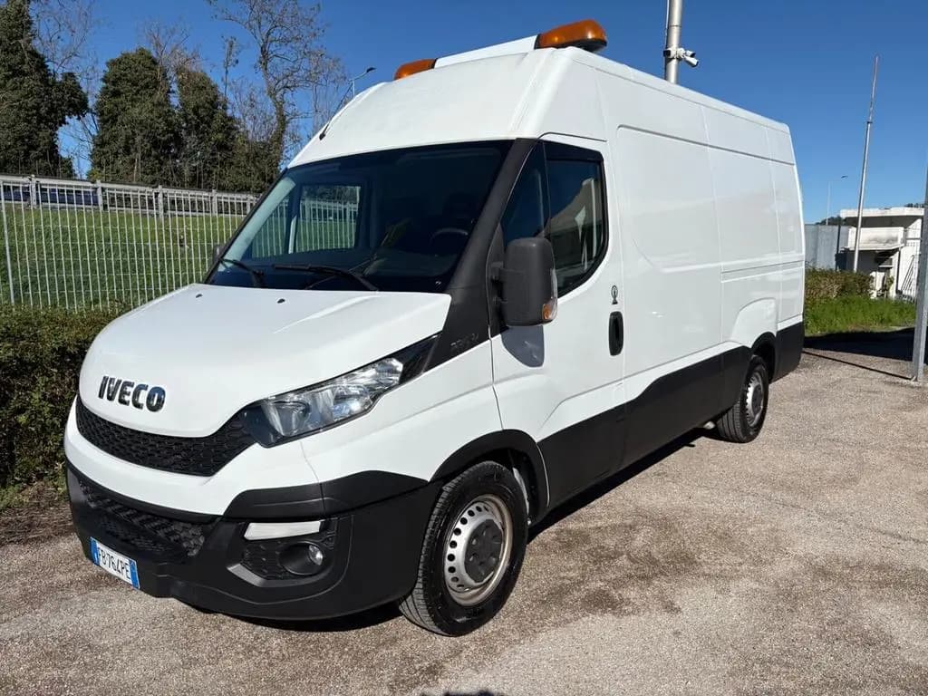 Main__Slider__Photo:Iveco Daily 35S15V 2.3 HPT PM-TM Furgone 01/2016-0