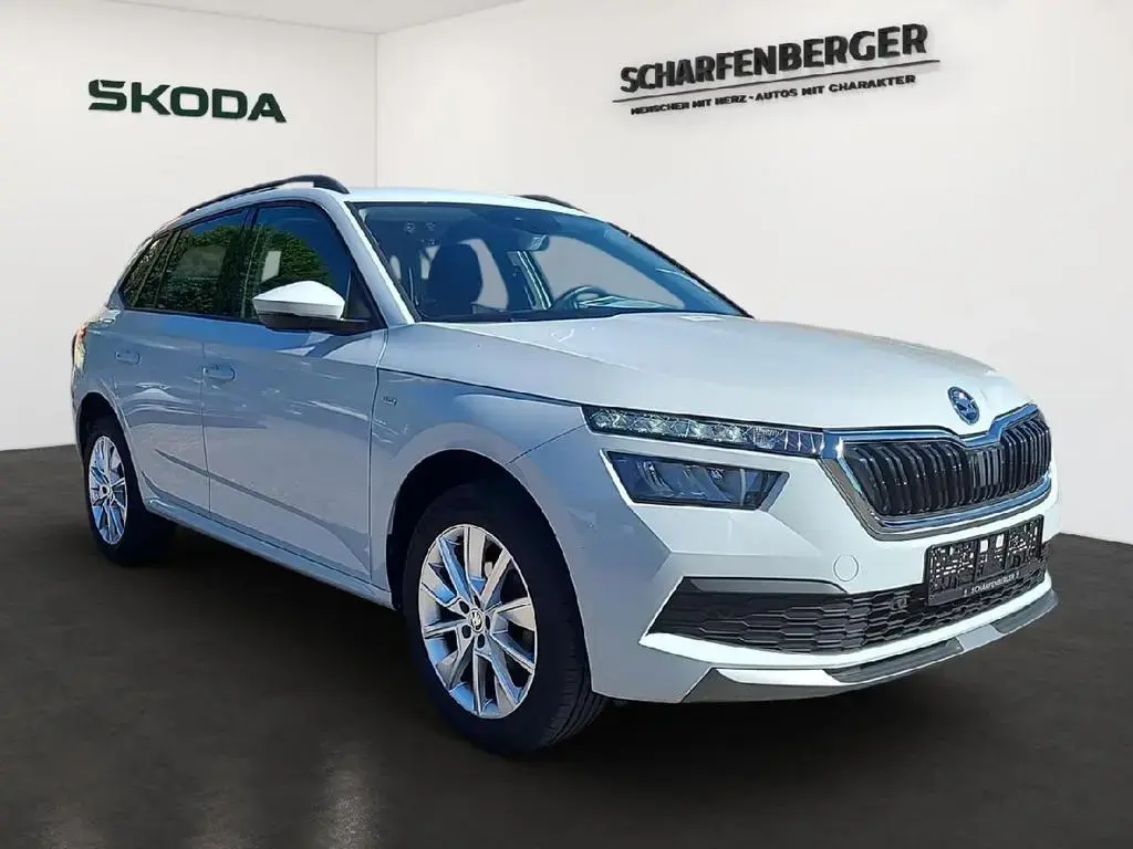 Main__Slider__Photo:Skoda Kamiq Tour DSG * AHK, RKF, NAVI* 03/2023-1
